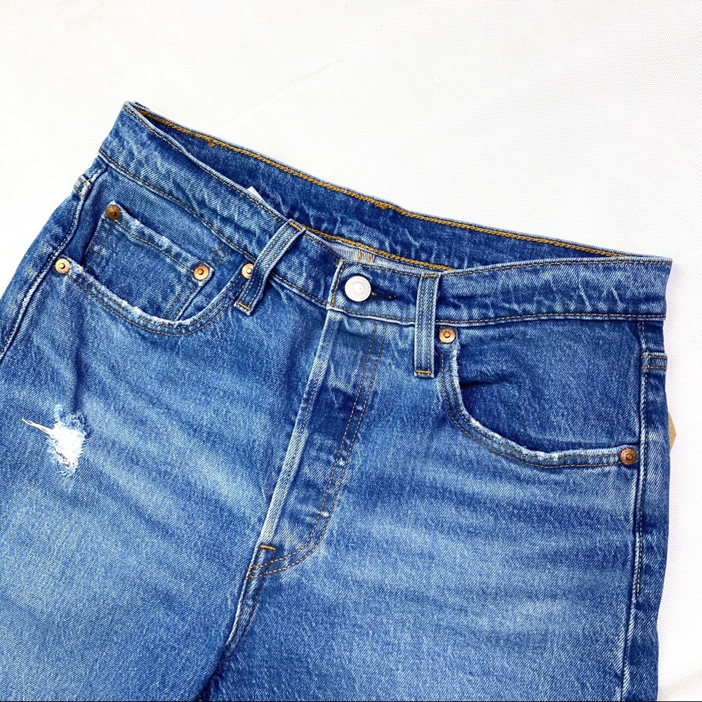 NWT Levi's 501 Distressed Skinny Jeans - Picture 6 of 7